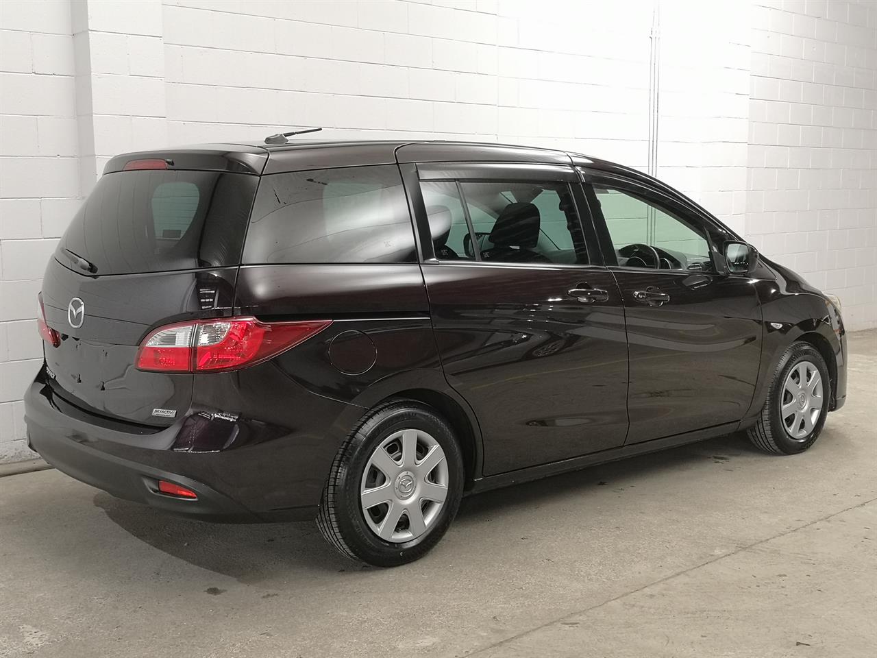 2013 Mazda Premacy