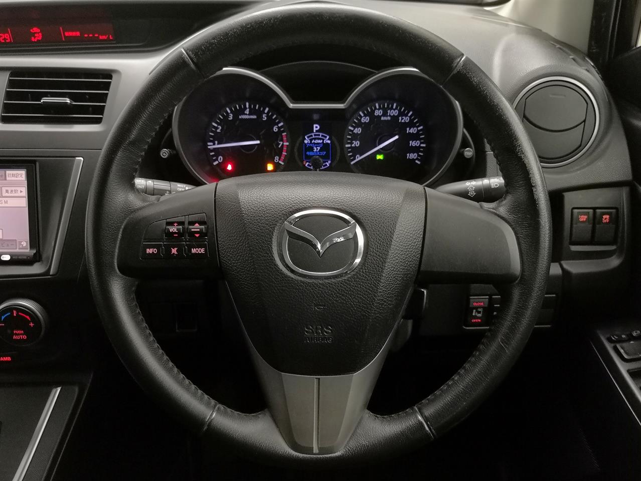2013 Mazda Premacy