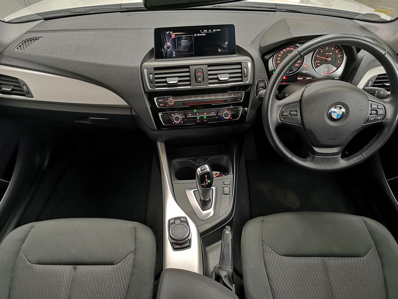 2016 BMW 118I