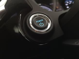 2017 Mitsubishi Outlander - Thumbnail