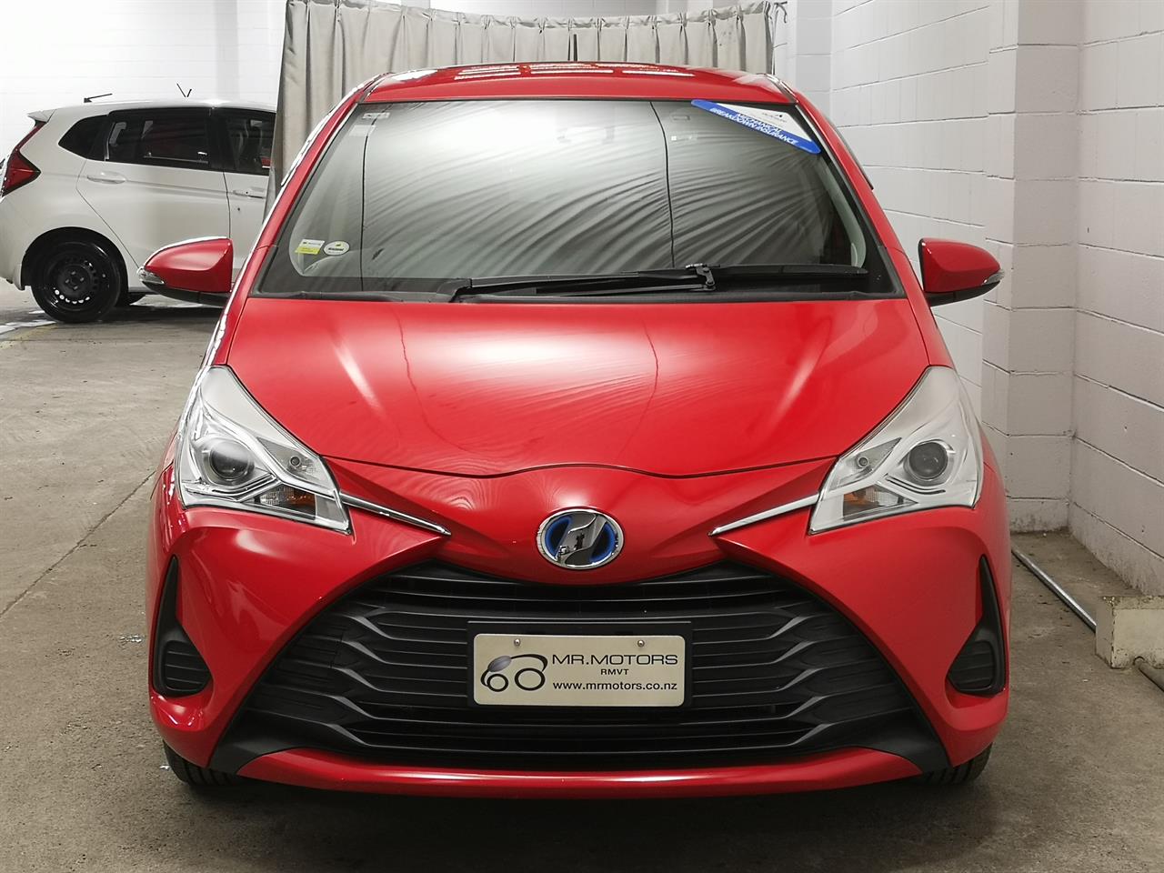 2017 Toyota Vitz