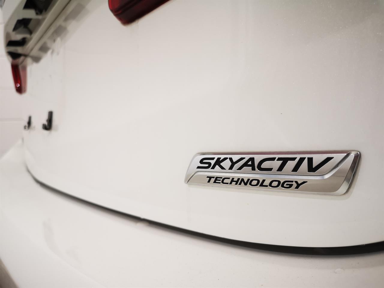2013 Mazda Premacy