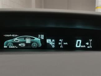 2013 Toyota Prius - Thumbnail