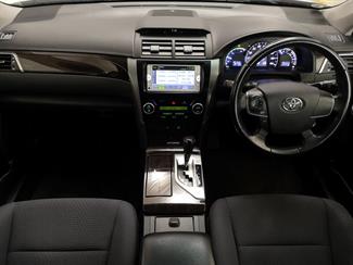 2012 Toyota Camry - Thumbnail