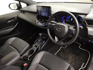 2020 Toyota Corolla - Thumbnail