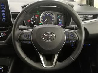 2021 Toyota Corolla - Thumbnail