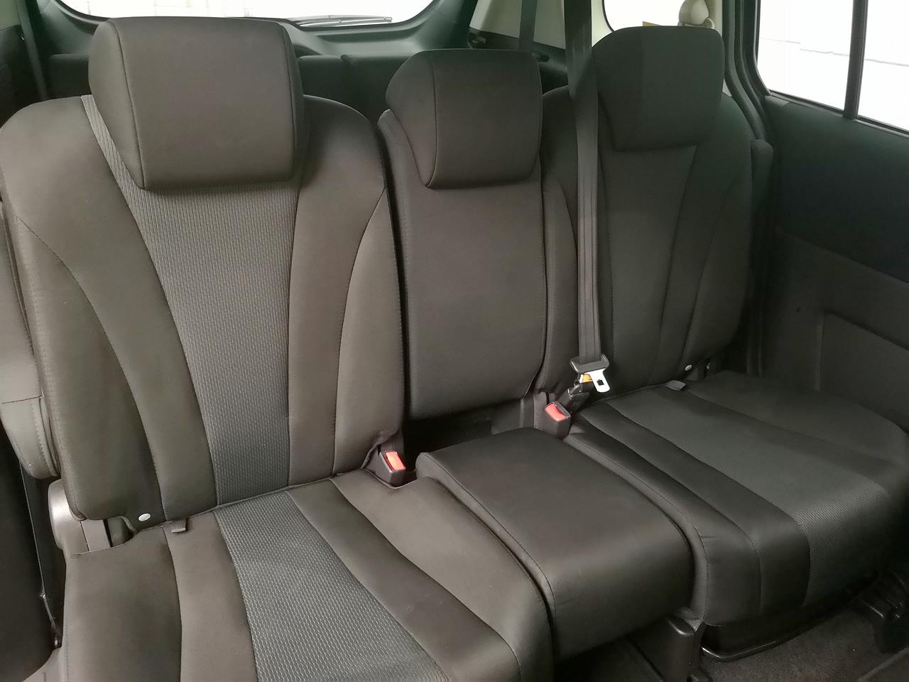 2015 Mazda Premacy