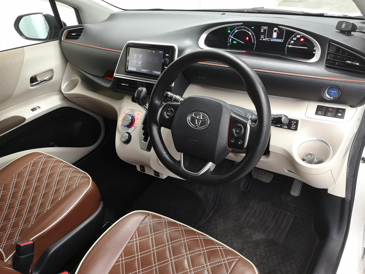 2016 Toyota Sienta