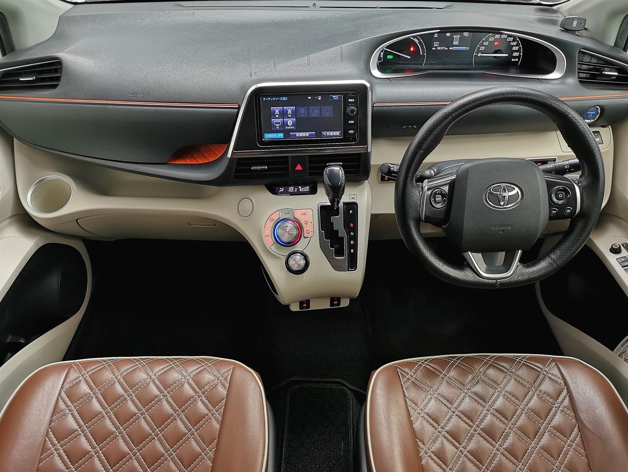 2016 Toyota Sienta