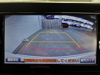 2017 Toyota C-HR - Thumbnail