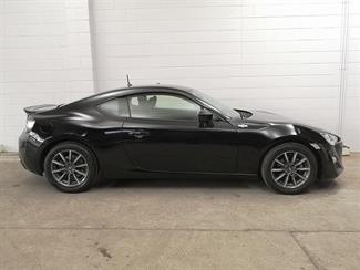 2012 Toyota 86 - Thumbnail