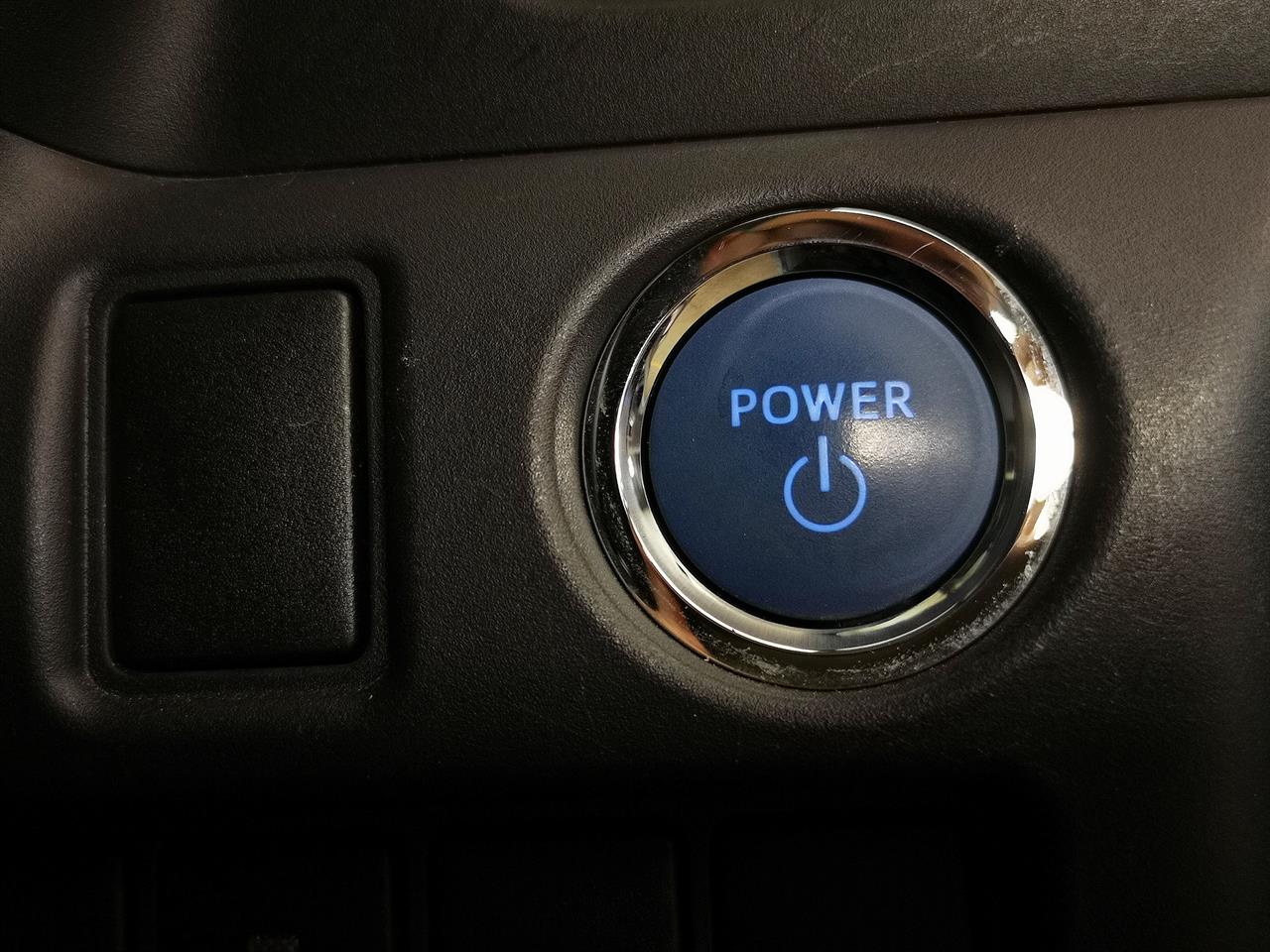 2014 Toyota Voxy