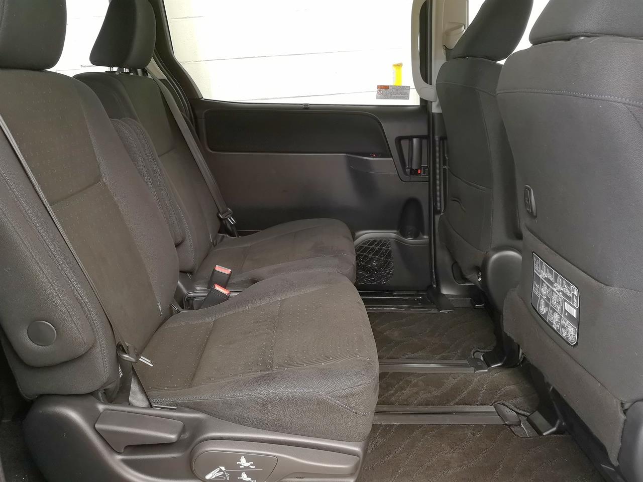 2014 Toyota Voxy