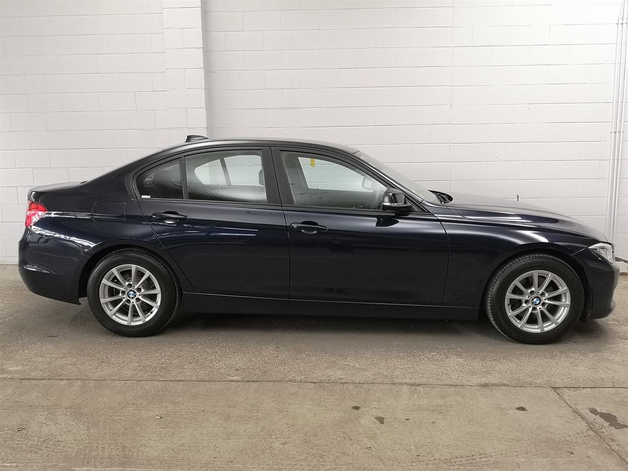 2015 BMW 320i