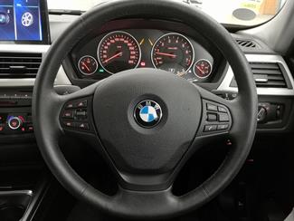 2015 BMW 320i - Thumbnail