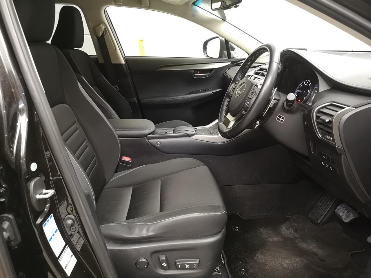 2015 Lexus NX 200t
