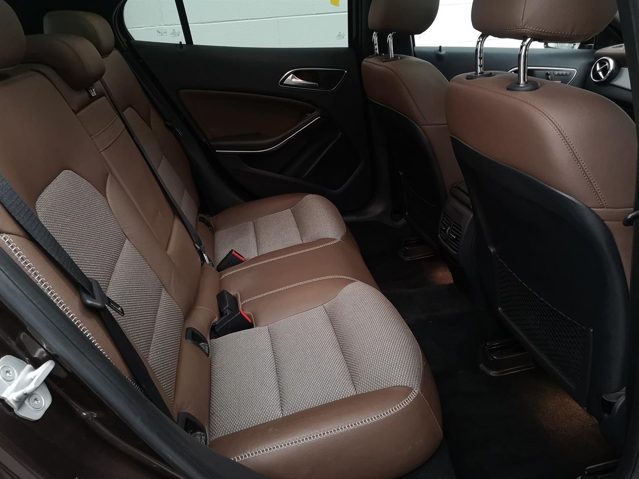 2014 Mercedes-Benz GLA 250