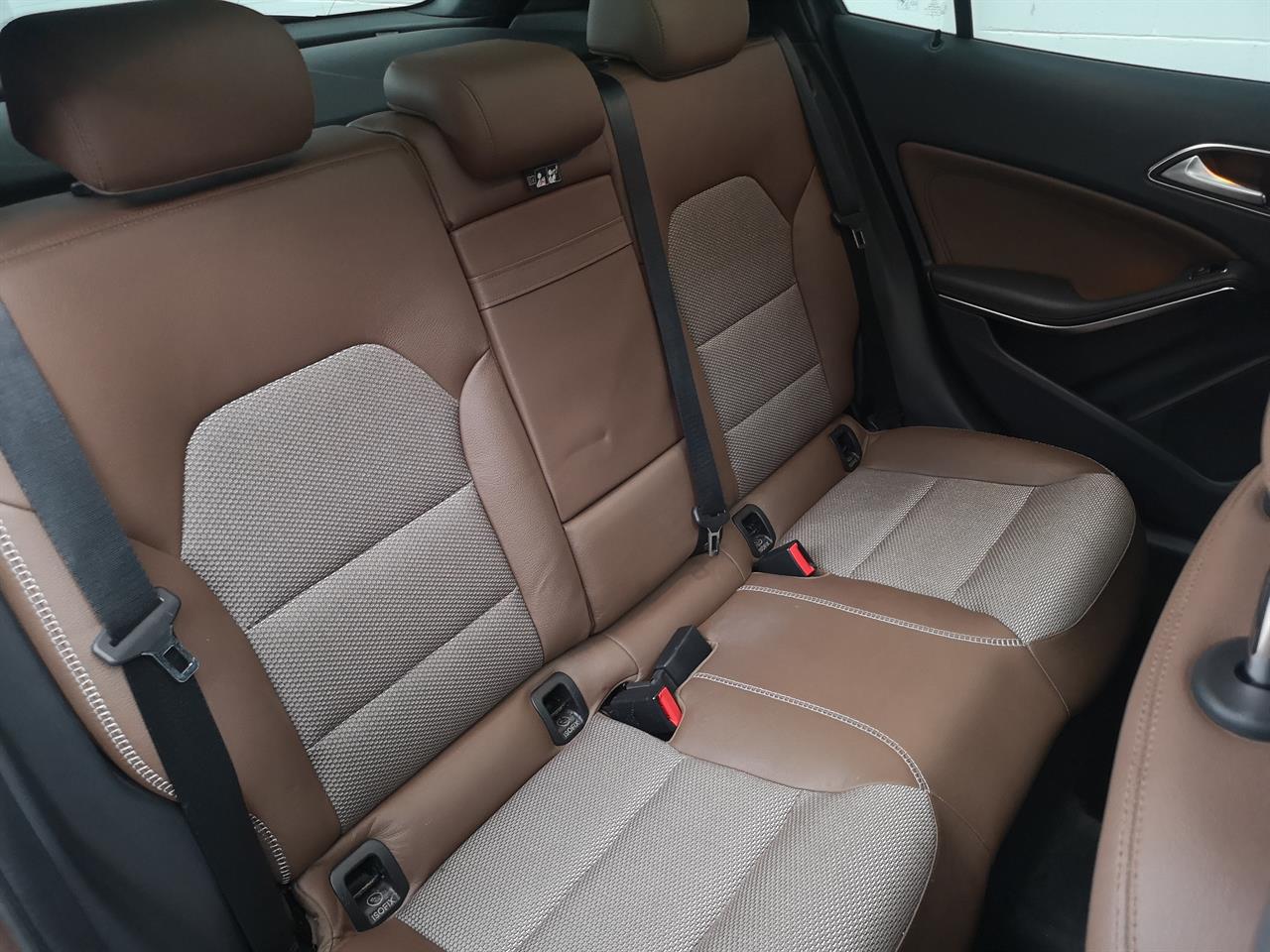 2014 Mercedes-Benz GLA 250