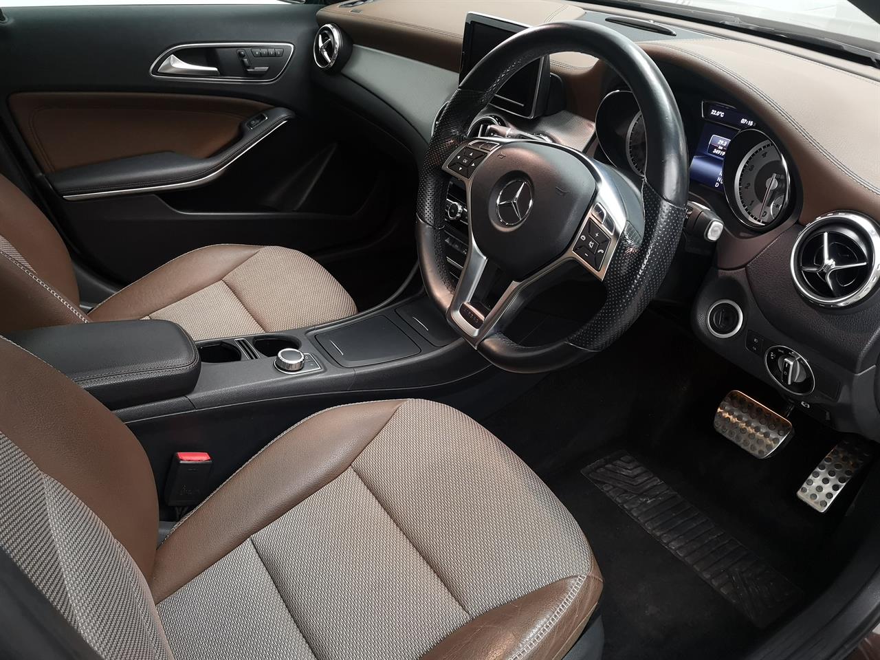 2014 Mercedes-Benz GLA 250