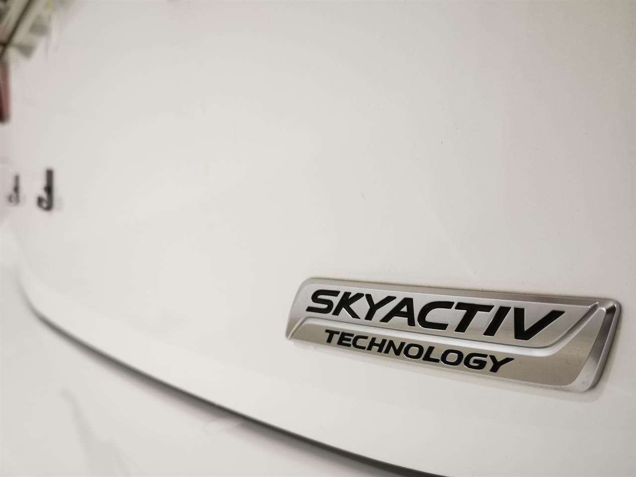 2013 Mazda Premacy