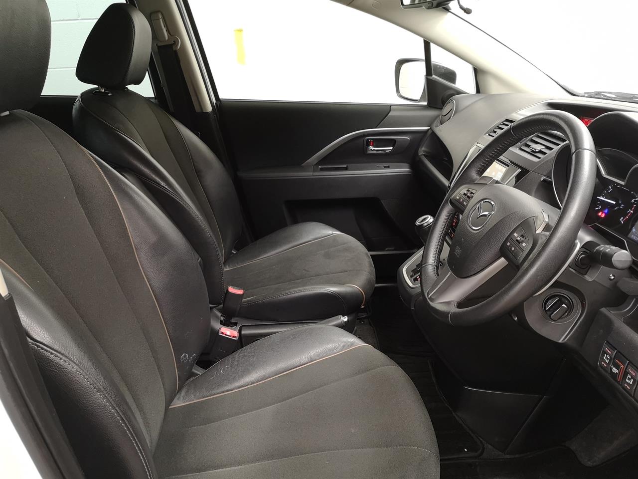 2013 Mazda Premacy