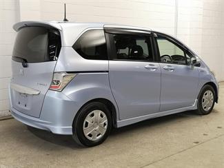 2012 Honda Freed - Thumbnail