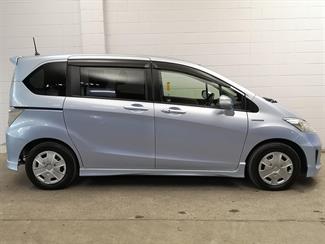 2012 Honda Freed - Thumbnail
