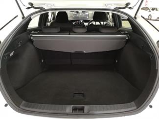 2020 Toyota Prius - Thumbnail