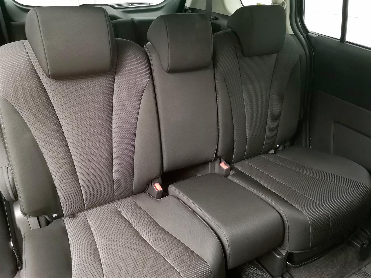 2014 Mazda Premacy