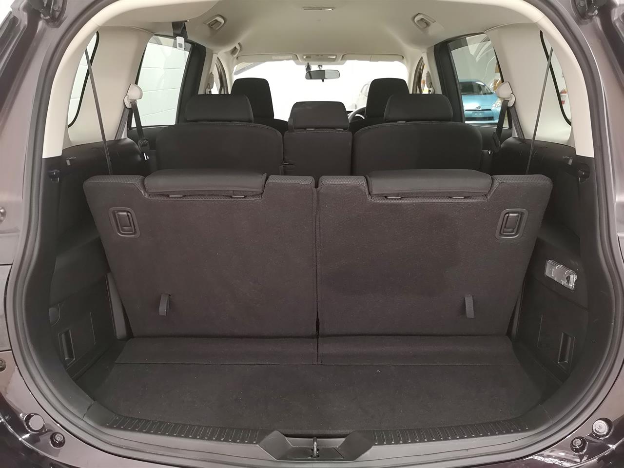 2014 Mazda Premacy