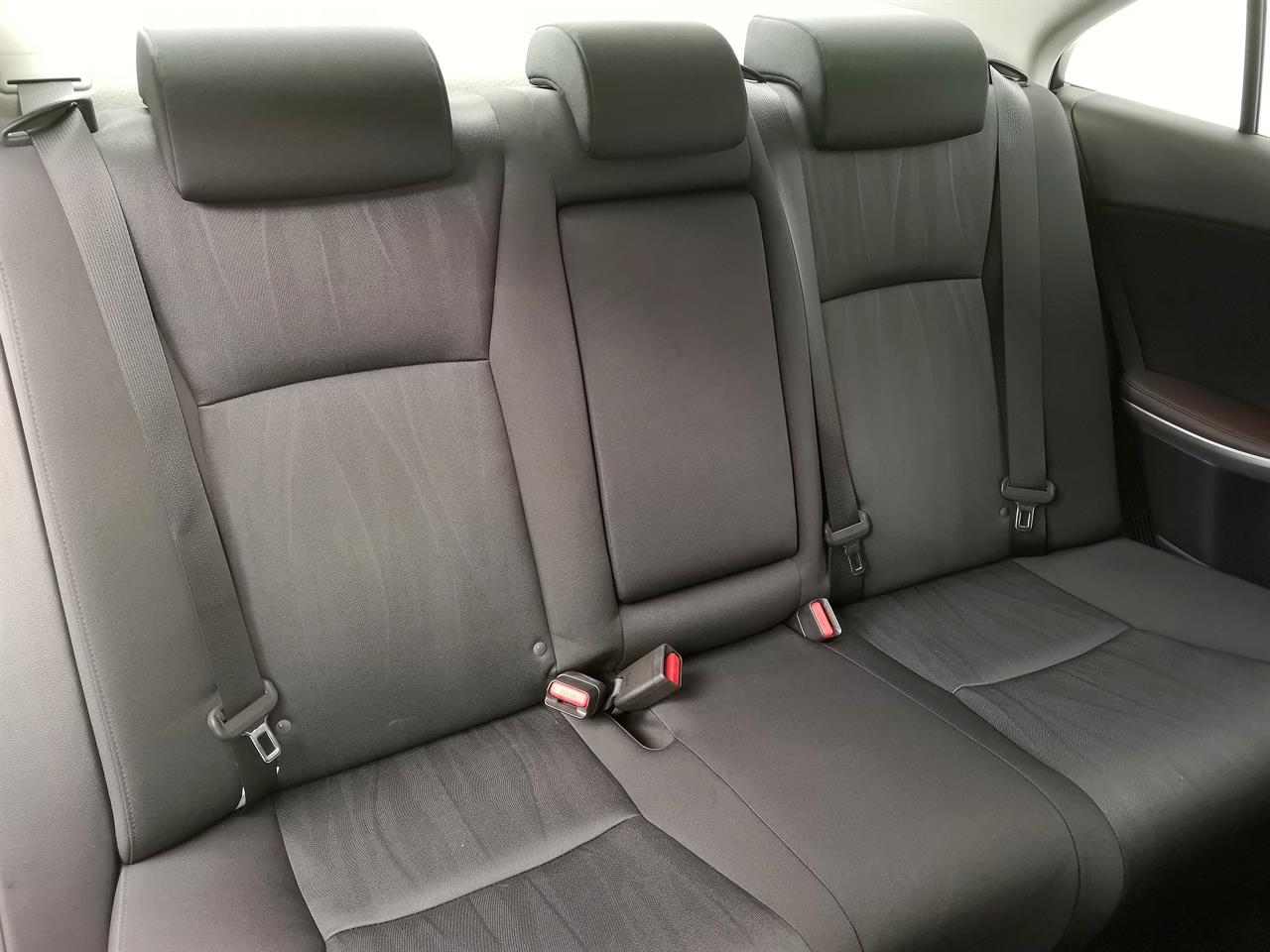 2015 Toyota Sai