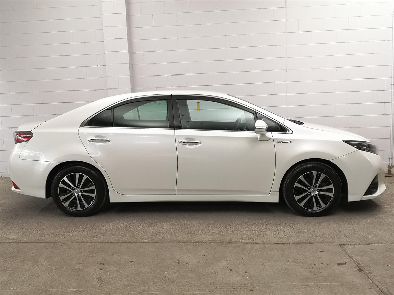 2015 Toyota Sai