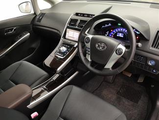 2015 Toyota Sai - Thumbnail
