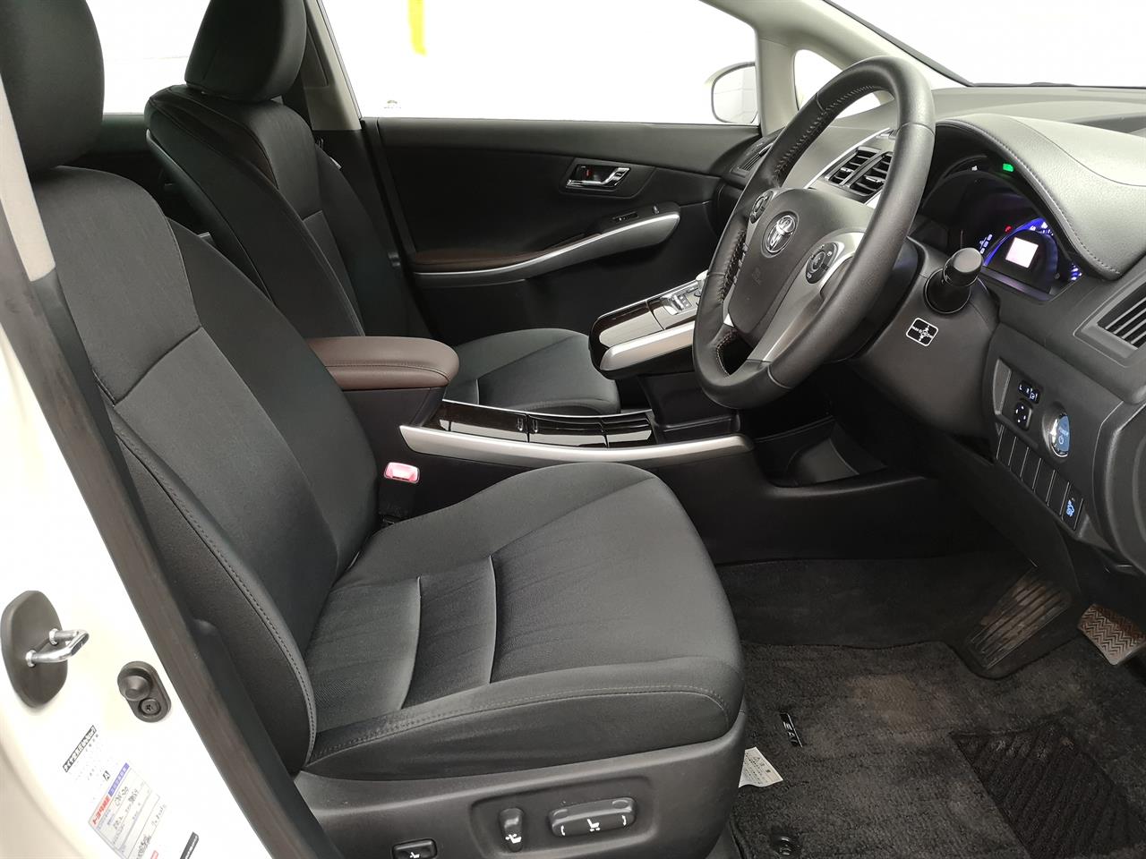 2015 Toyota Sai