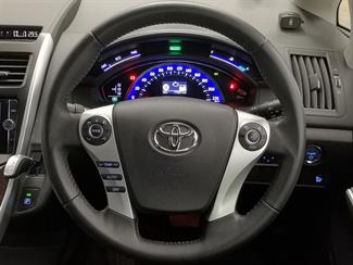 2015 Toyota Sai - Thumbnail