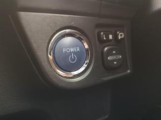 2015 Toyota Corolla - Thumbnail