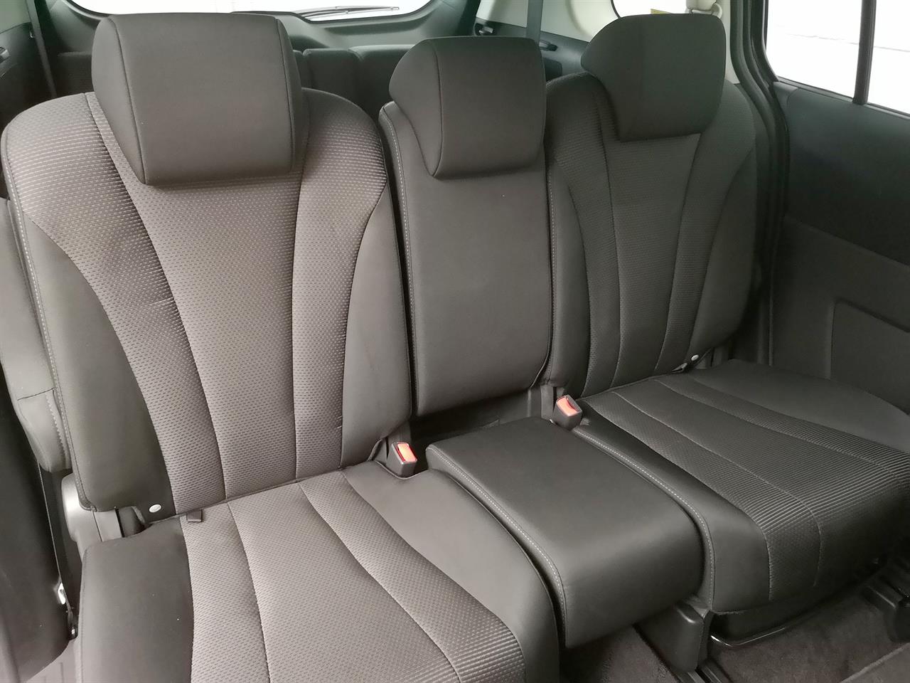 2015 Mazda Premacy