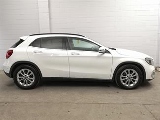 2018 Mercedes-Benz GLA 180 - Thumbnail