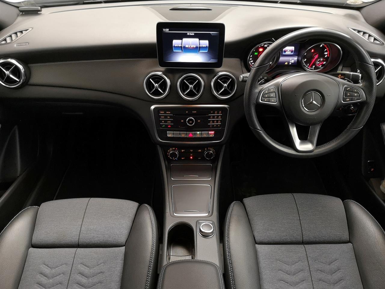 2018 Mercedes-Benz GLA 180