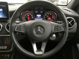 2018 Mercedes-Benz GLA 180 - Thumbnail