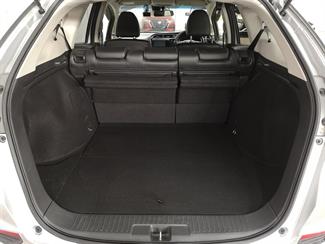 2015 Honda Shuttle - Thumbnail