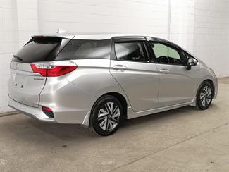 2015 Honda Shuttle - Thumbnail