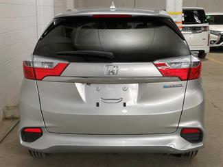 2015 Honda Shuttle - Thumbnail