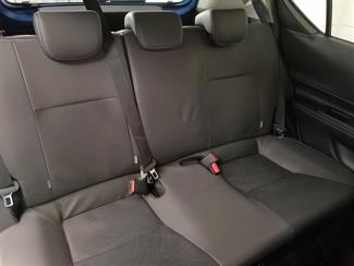 2014 Toyota Aqua - Thumbnail