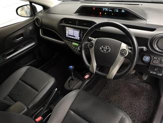 2014 Toyota Aqua - Thumbnail