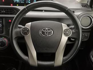 2014 Toyota Aqua - Thumbnail