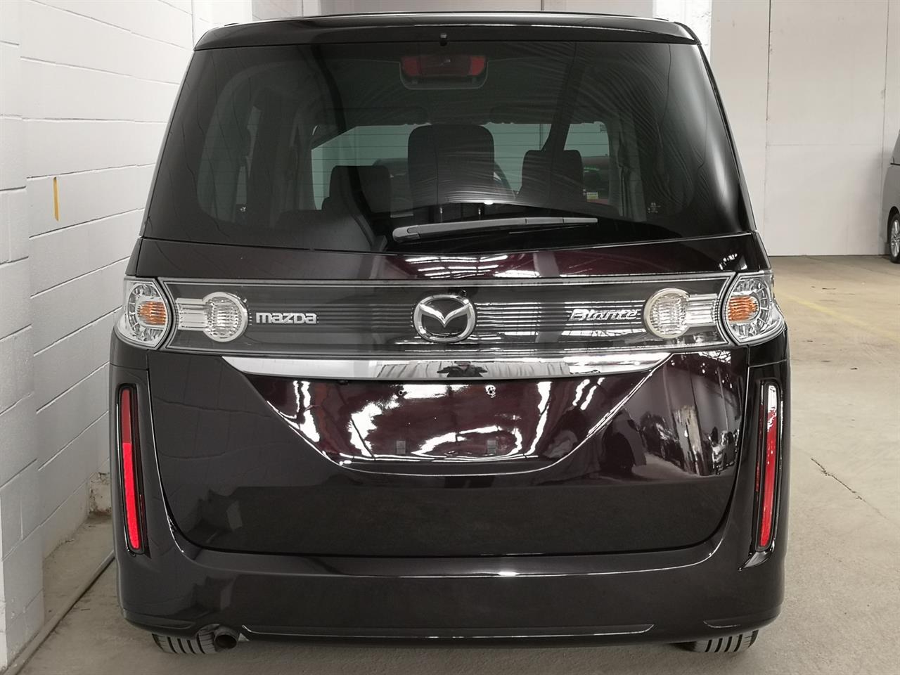2013 Mazda Biante