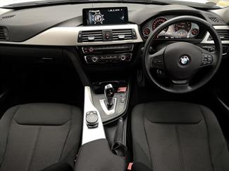 2015 BMW 320i - Thumbnail