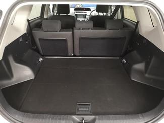 2018 Toyota Prius - Thumbnail