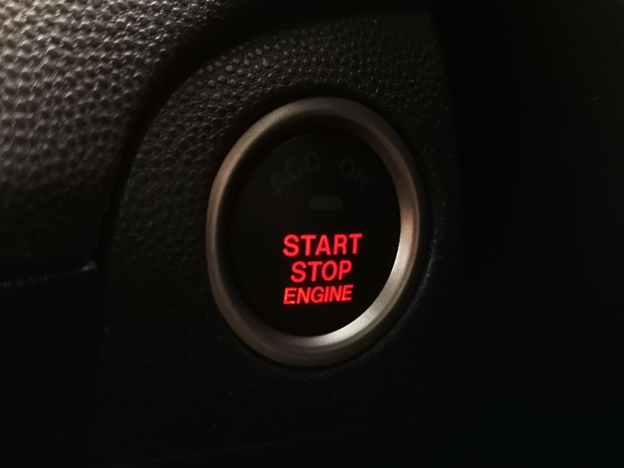 2013 Mazda Axela